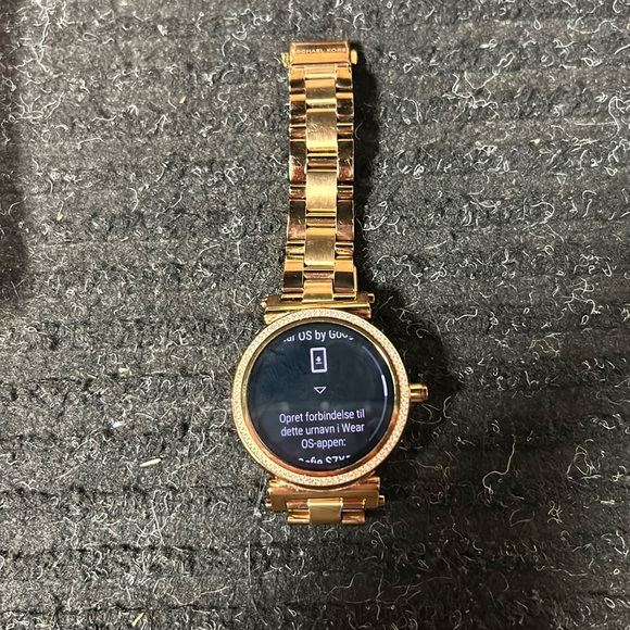 Digital Michael Kors watch version DW5b